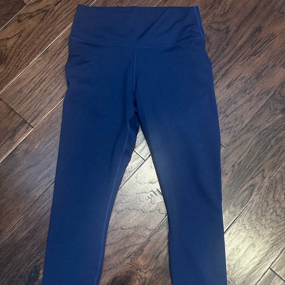 Fabletics leggings - Picture 2 of 2